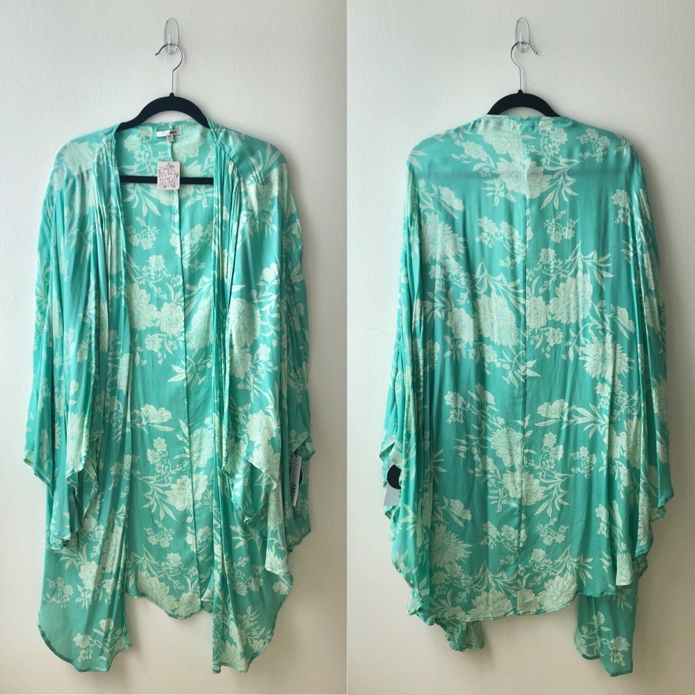 NWT AMUSE SOCIETY KIMONO